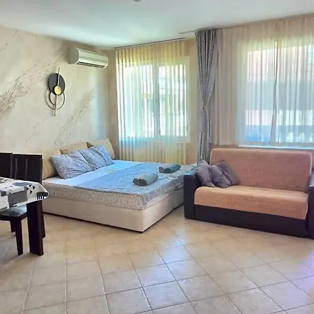 Apartment алекс 2 *